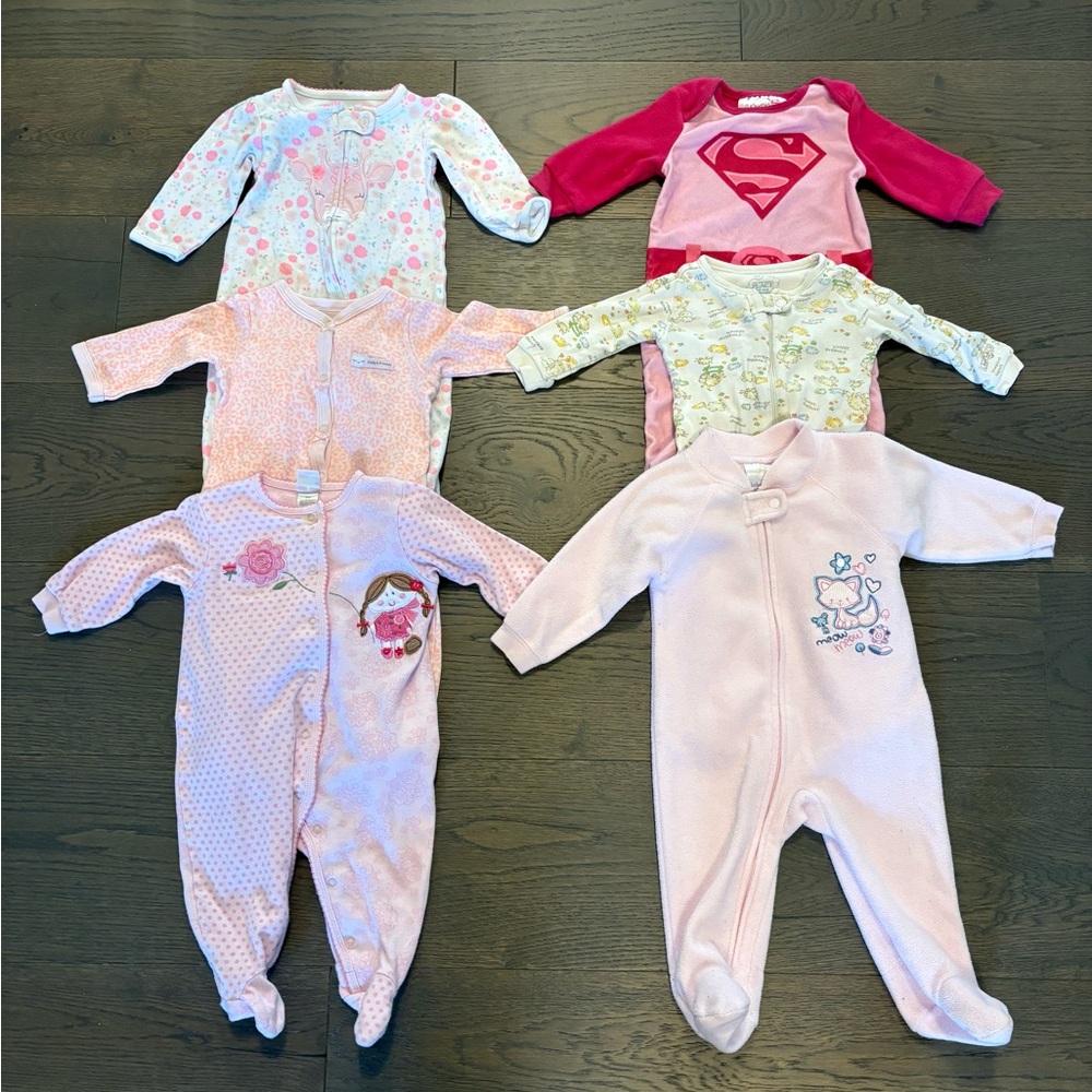 Baby girl sleepers 3-6M GUC and VGUC